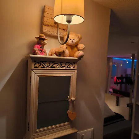 Love-room Discret 40 M2 Les Mimosas Village Avec Terrasse *